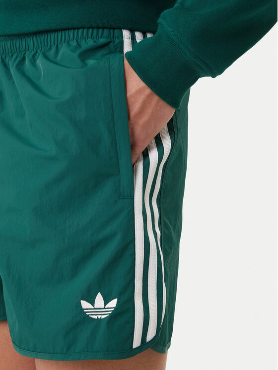 adidas adidas Pantaloni scurți sport Sprinter KE3569 Verde Regular Fit