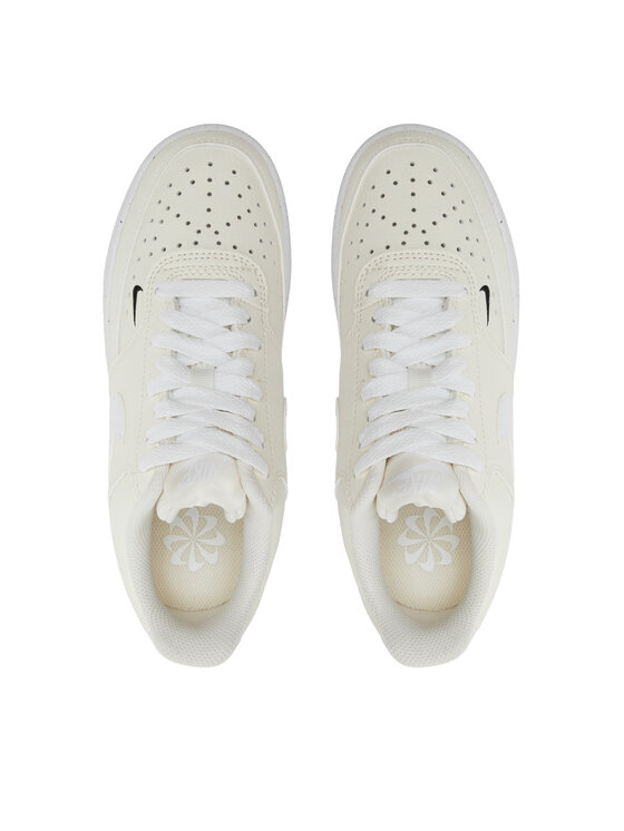 Nike Nike Sneakersy Court Vision Low Next Nature FV9952 100 Beżowy
