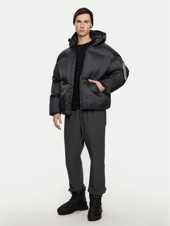 Alpha Industries Alpha Industries Зимно яке 148130 Черен Regular Fit