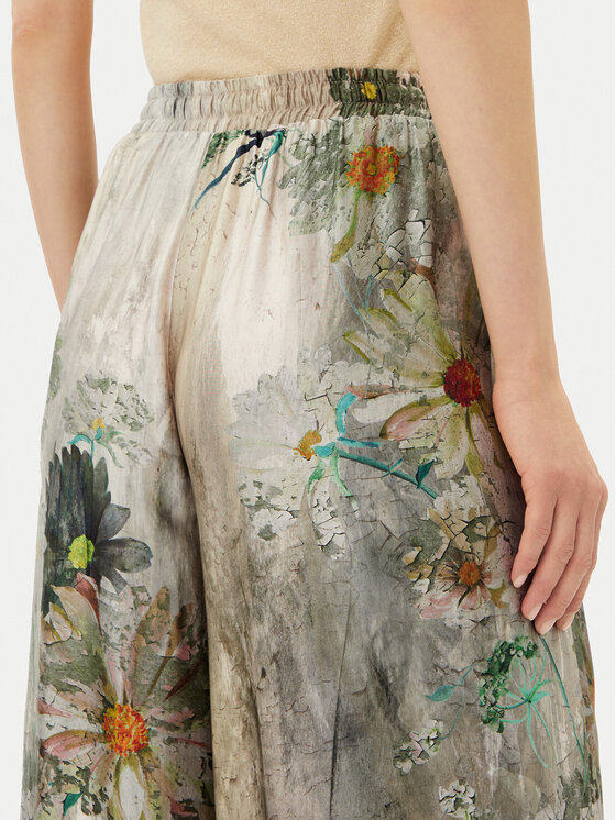 ViCOLO ViCOLO Штани з тканини TD0704 Зелений Relaxed Fit