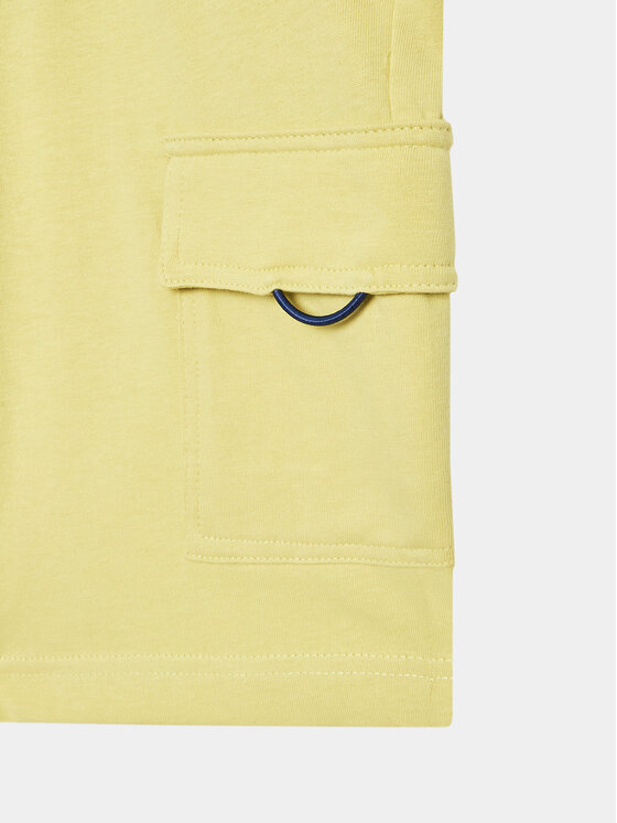 United Colors Of Benetton United Colors Of Benetton Szorty materiałowe 3BL0C901U Żółty Regular Fit