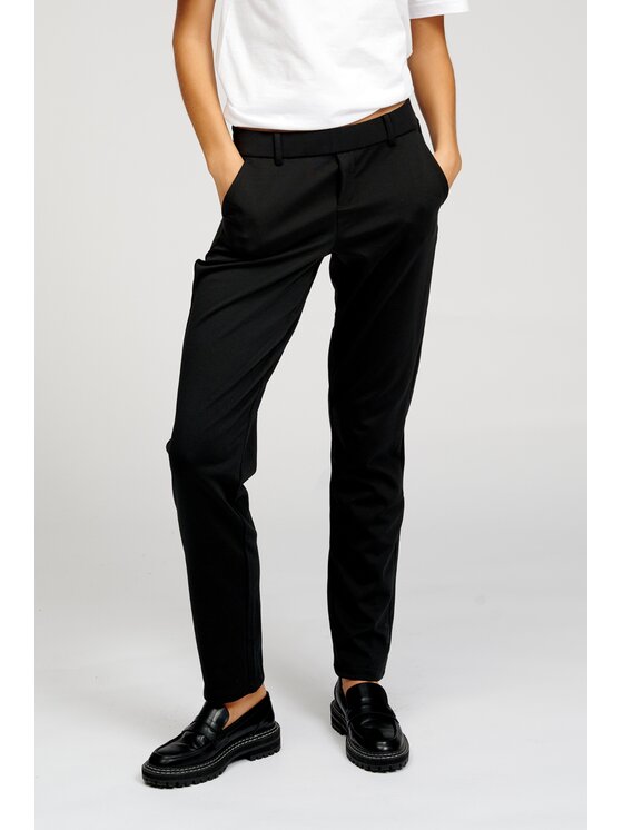 TeeShoppen TeeShoppen Spodnie garniturowe 'Perform Collection' Czarny Slim Fit
