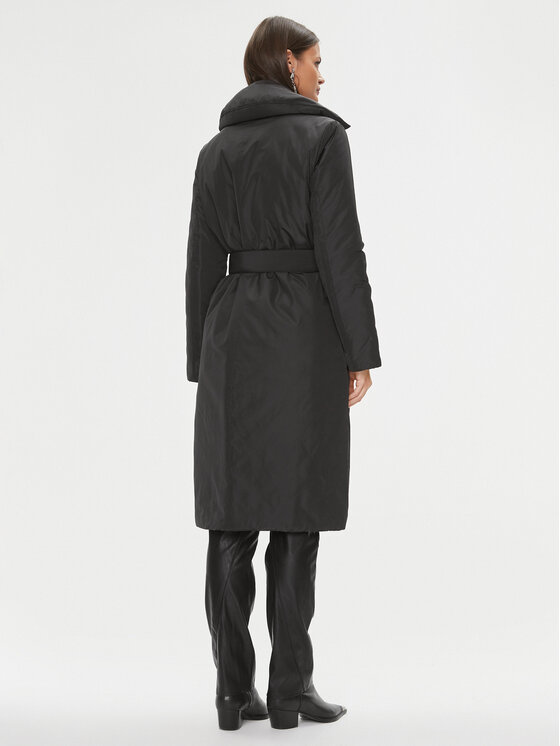 Patrizia Pepe Patrizia Pepe Зимно яке 2O0124/A358-K103 Черен Regular Fit