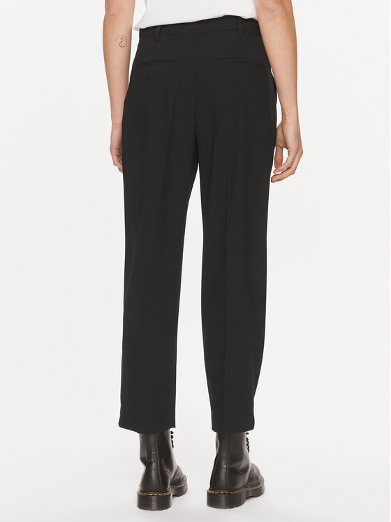 DAY BIRGER ÉT MIKKELSEN DAY BIRGER ÉT MIKKELSEN Riidest püksid Classic 100056 Must Regular Fit