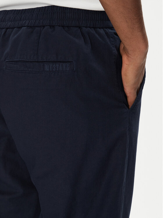 Mustang Mustang Chino nohavice Milano 1016436 Tmavomodrá Tapered Fit