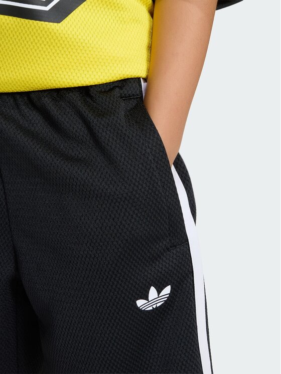 adidas adidas Komplet t-shirt i szorty sportowe Pokémon KS7090 Żółty Loose Fit