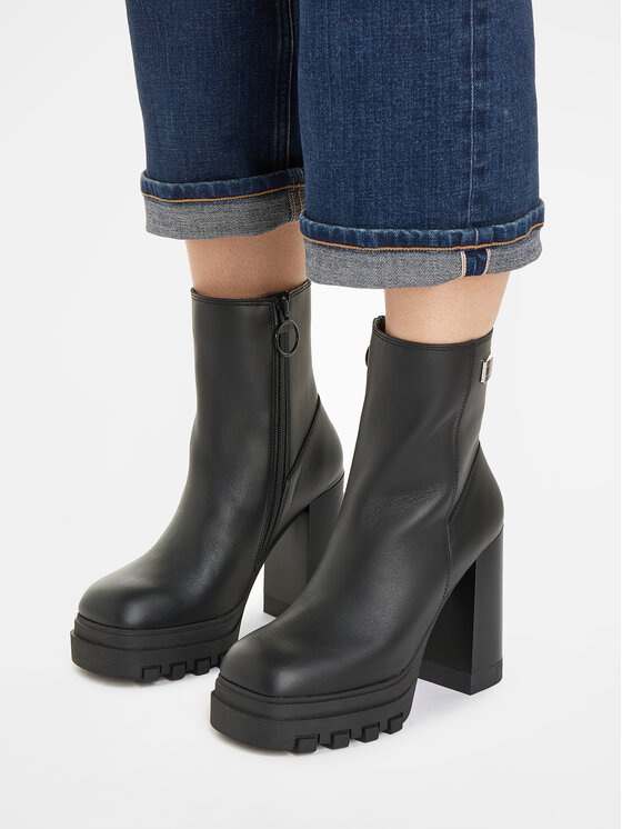 Tommy Jeans Tommy Jeans Škornji Tjw High Heel Ankle EN0EN02256 Črna