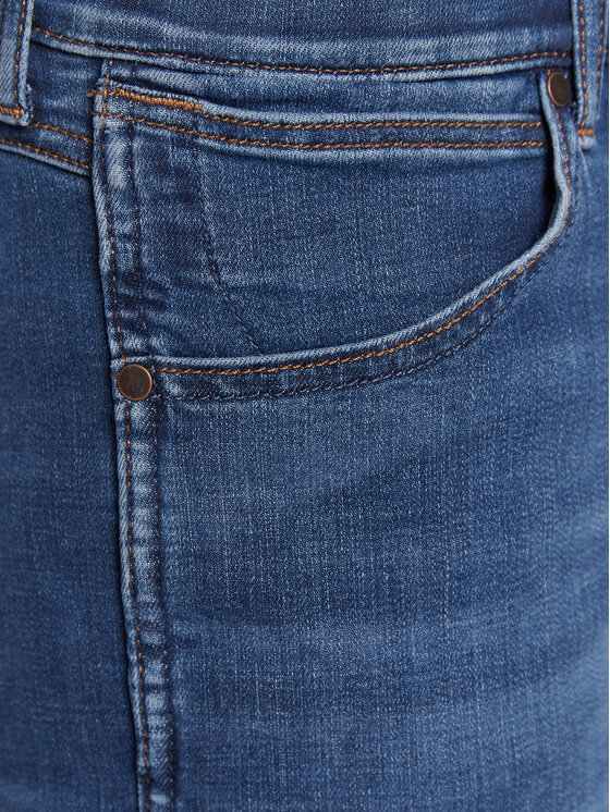 Wrangler Wrangler Džinsai Larston 812 W18SCS23I 112320848 Tamsiai mėlyna Slim Tapered Fit