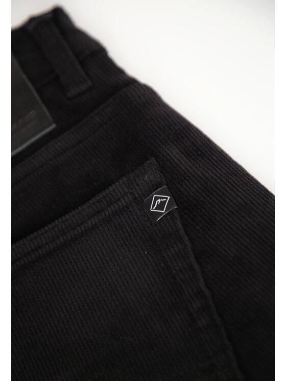 Volcano Volcano Jeansy D-CORTH Czarny Regular Fit
