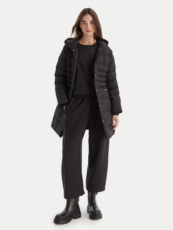Armani Exchange Armani Exchange Zimski plašč XW000652 AF15984 UC001 Črna Regular Fit
