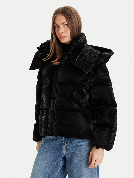 ONLY ONLY Geacă de iarnă Bergen 15351969 Negru Oversize