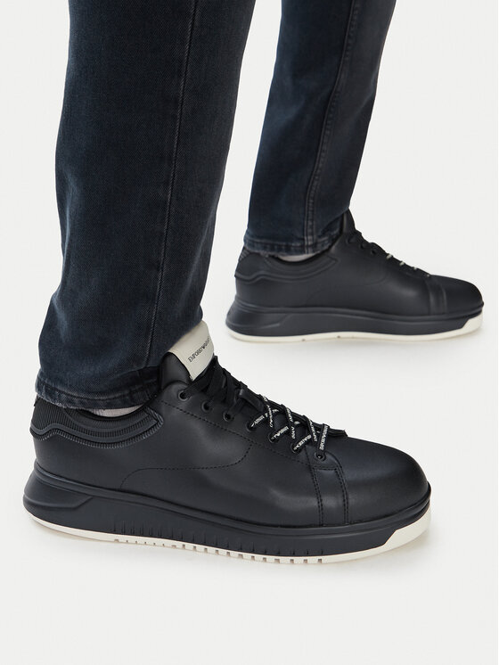 Emporio Armani Emporio Armani Снікерcи EM003663 AF18212 MC105 Чорний