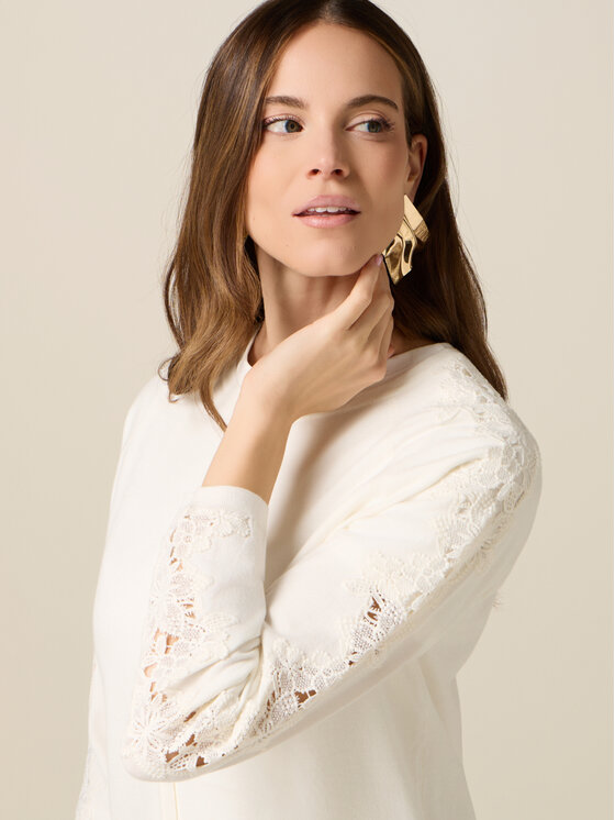 Oltre Oltre Maglione M032J005334N021 Bianco Regular Fit