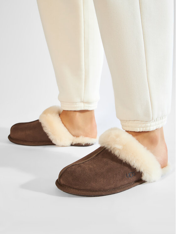 Ugg Ugg Naminės šlepetės W Scuffette II 1106872 Ruda