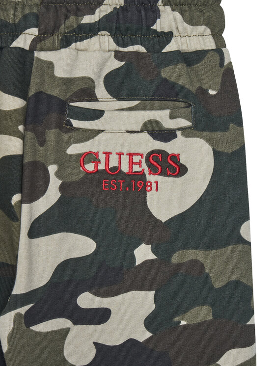 Guess Guess Spodnie dresowe L5YQ15 KA6R4 Zielony Regular Fit
