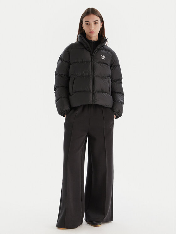 adidas adidas Žieminė striukė adicolor JD0420 Juoda Regular Fit
