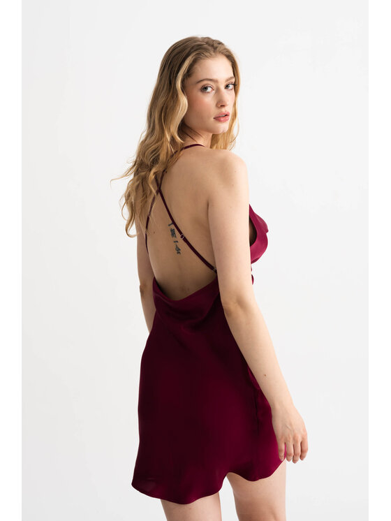 ROSE AVENUE ROSE AVENUE Sukienka koktajlowa MARTINA Bordowy Regular Fit