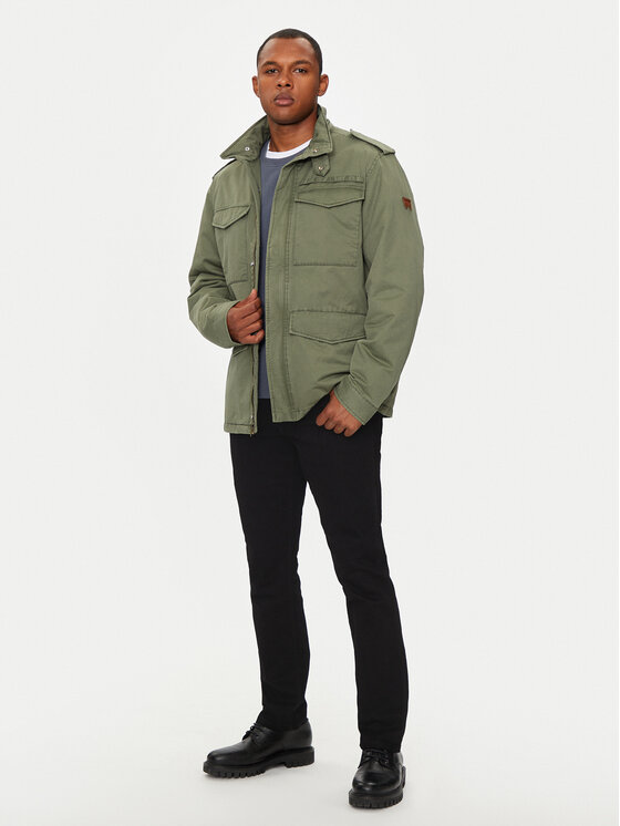 Wrangler Wrangler Giacca di transizione Field 112357273 Verde Regular Fit