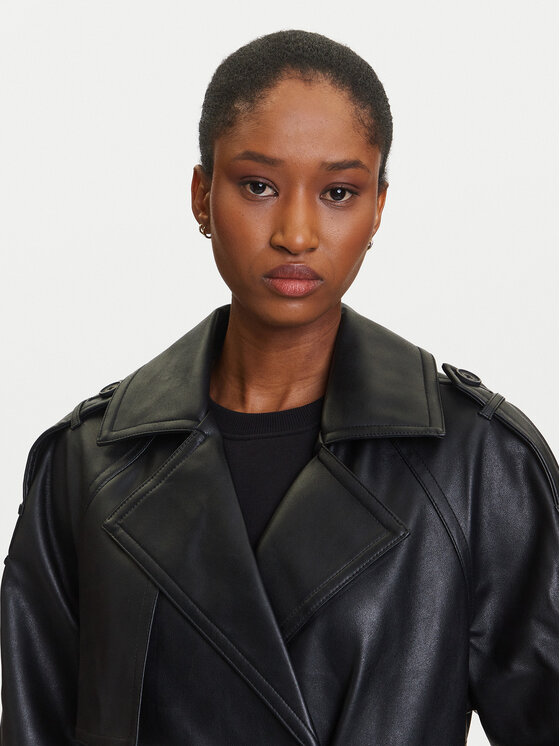 Karl Lagerfeld Jeans Karl Lagerfeld Jeans Cappotto di transizione A3W15047 Nero Relaxed Fit