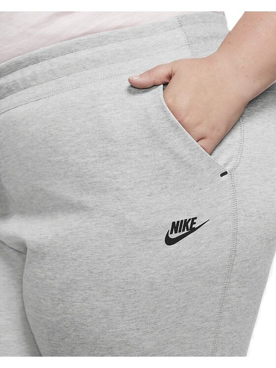 Nike Nike Spodnie dresowe W NSW TCH FLC ESSNTL HR PLUS DA2043-063 Szary Regular Fit