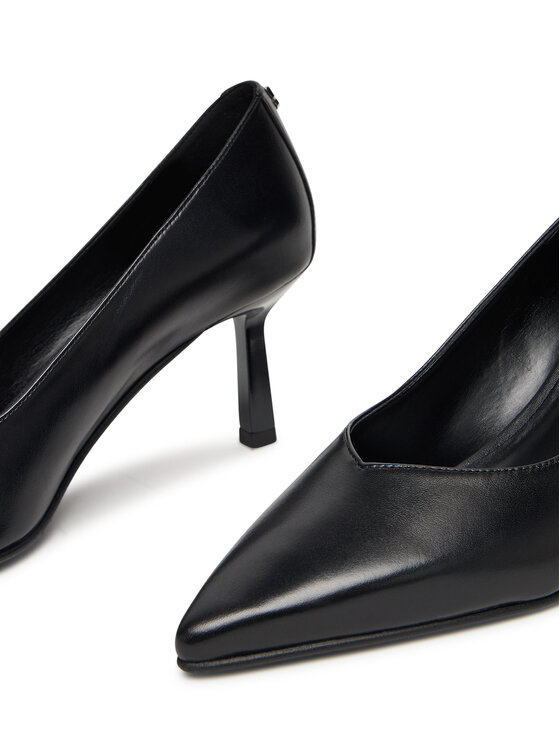 HUGO HUGO Magassarkú Katniss 50552669 Fekete