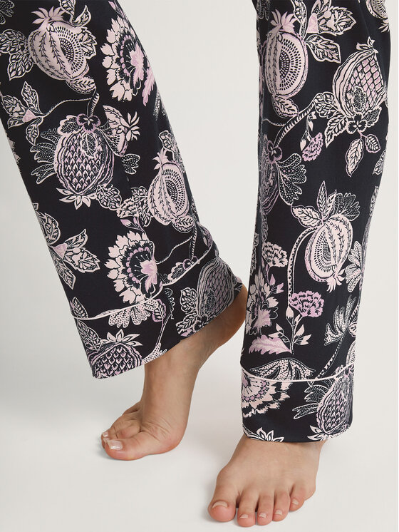 Calida Calida Koszula nocna 42955 Czarny Comfortable Fit