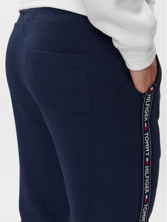 Tommy Hilfiger Tommy Hilfiger Spodnie dresowe Trucker UM0UM00706 Granatowy Regular Fit