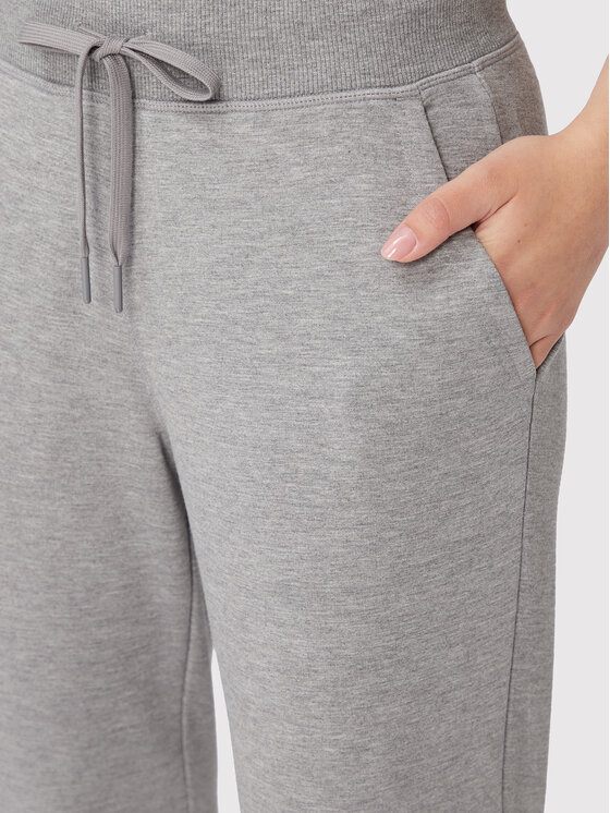 Skechers Skechers Pantaloni da tuta Restful W03PT49 Grigio Regular Fit