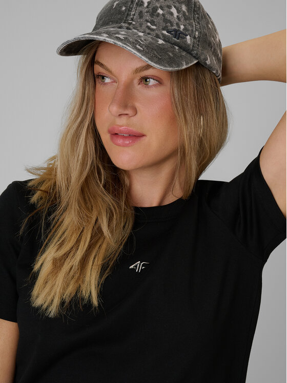 4F 4F T-Shirt BASIC+ Czarny Regular Fit