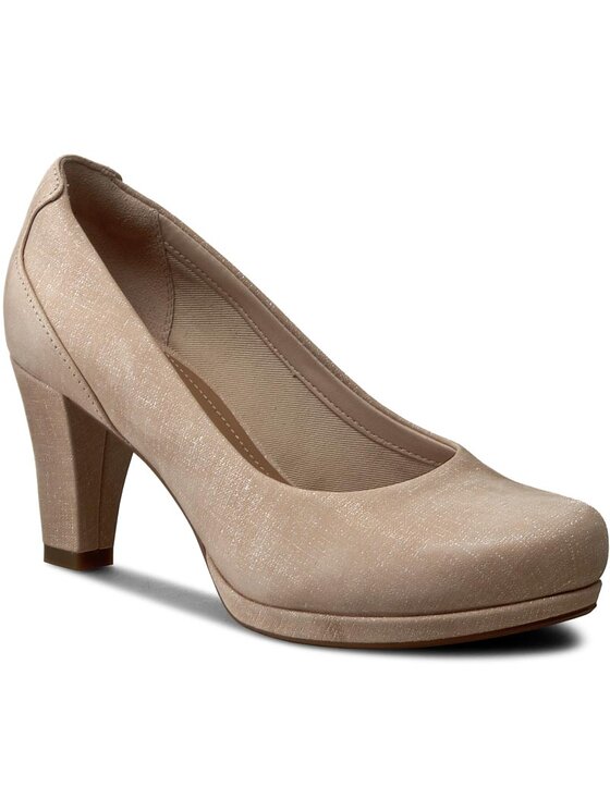 Clarks chorus chic hot sale