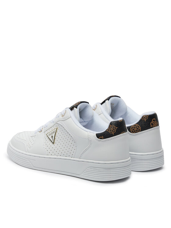 Guess Guess Laisvalaikio batai Daiso FLTDAI FAL12 Balta