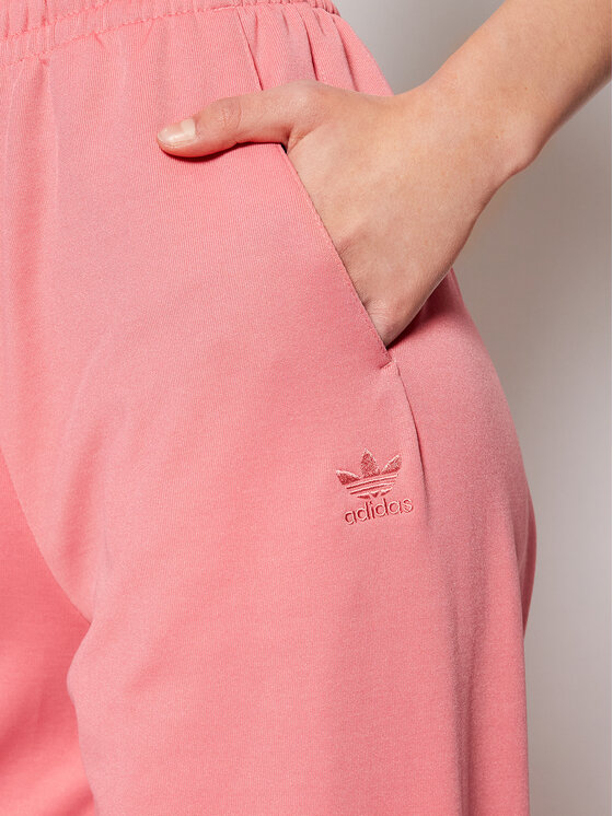 adidas Jogginghose adicolor 3D Trefoil GN6708 Rosa Regular Fit • Modivo.de