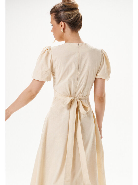 Mirons Mirons Sukienka wieczorowa Soft Beżowy Feminine Fit