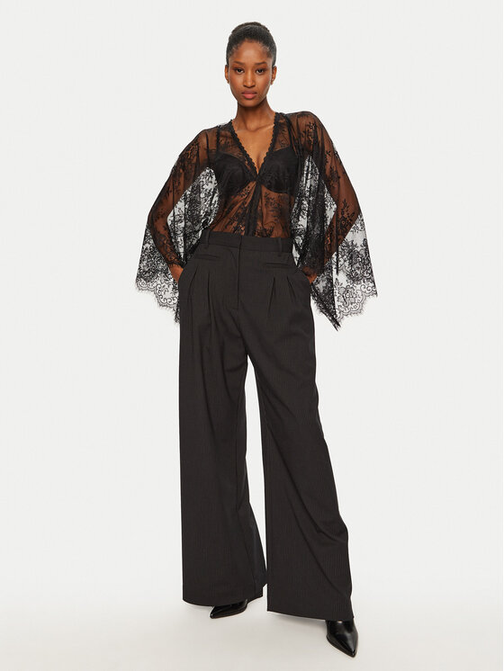 Munthe Munthe Body 244100024444 Czarny Relaxed Fit