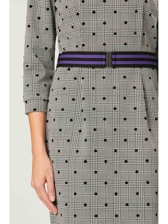QUIOSQUE QUIOSQUE Každodenní šaty VIOLET NEW CHECK Barevná Regular Fit