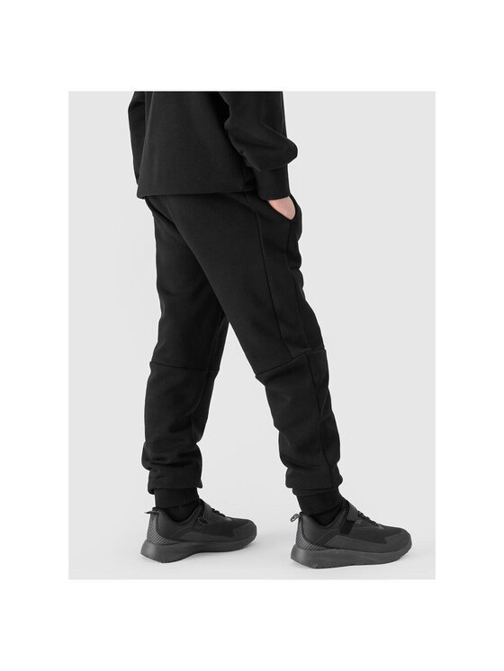 4F 4F Pantaloni da tuta 4FJWSS25TTROM1103-20S Nero Regular Fit