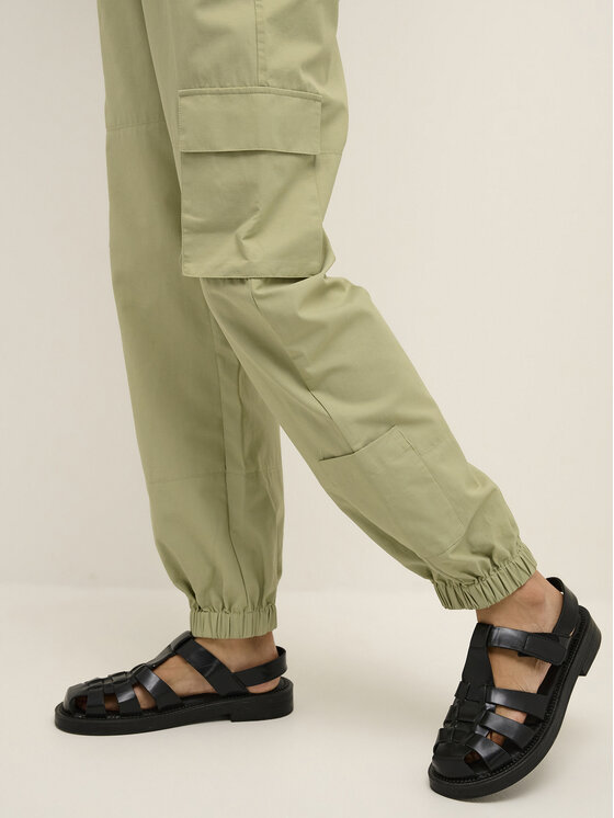 Karen by Simonsen Karen by Simonsen Pantaloni di tessuto Henley 10104316 Verde Baggy Fit
