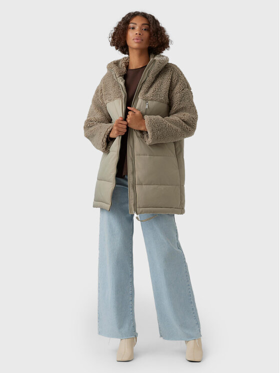 Vero Moda Vero Moda Kurtka zimowa Edith 10267692 Beżowy Relaxed Fit