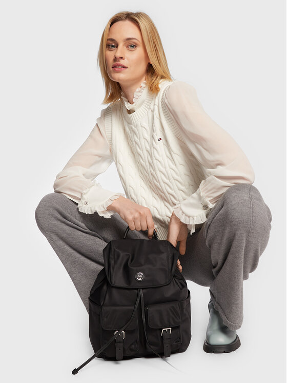 Tory burch black backpack 2025