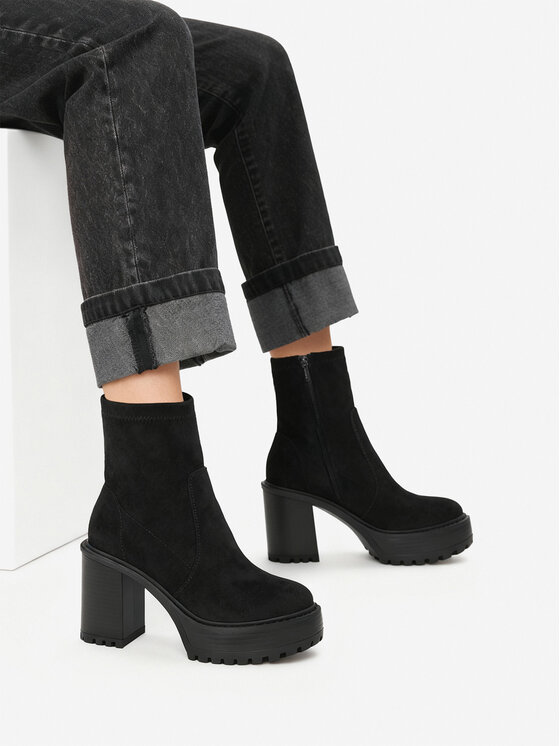 Nine West Nine West Īsie zābaki CEO-MAJ-01 Melns