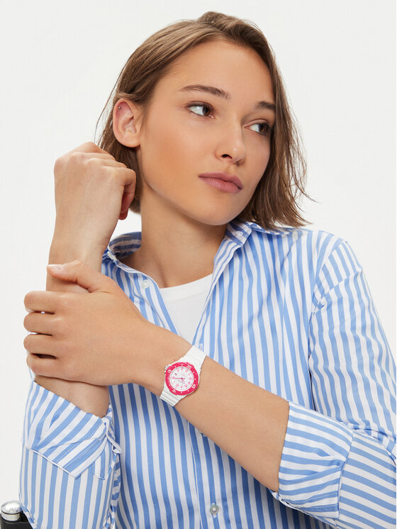 Casio Casio Pulkstenis LRW-200H-4BVEF Balts