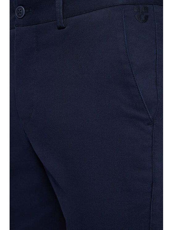 Próchnik Próchnik Chinosy PM2 SP082223000006 Granatowy Slim Fit