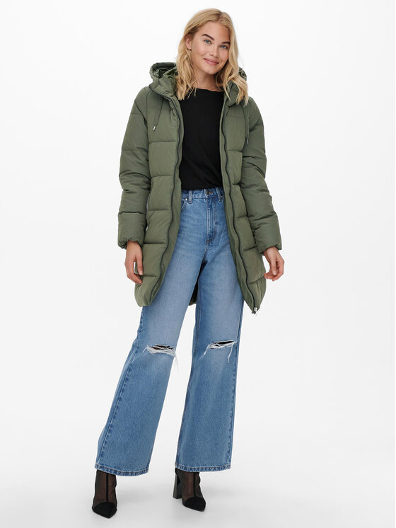 ONLY ONLY Žieminė striukė 15205369 Žalia Regular Fit