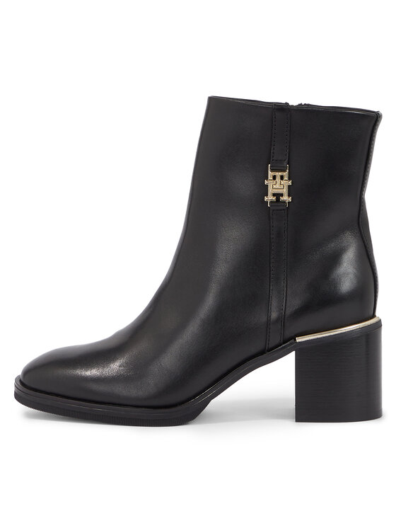 Tommy Hilfiger Tommy Hilfiger Aulinukai Feminine Th Hardware Mid Bootie FW0FW07539 Juoda