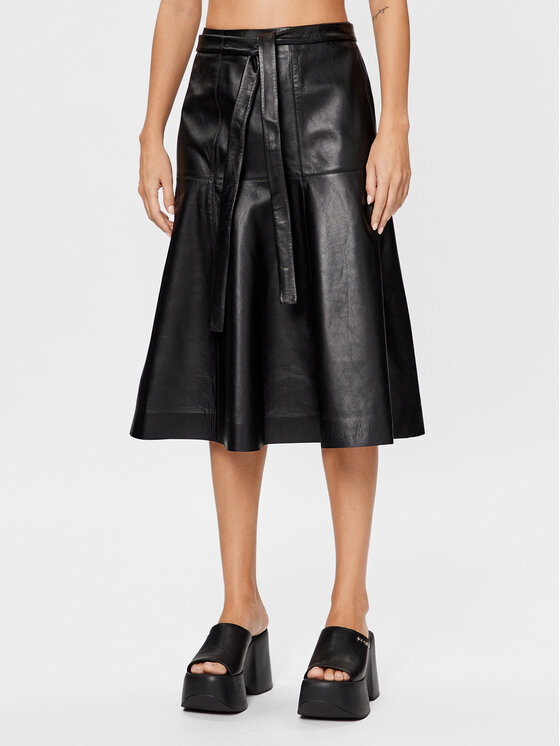 Calvin Klein Calvin Klein Lederrock K20K205820 Schwarz Regular Fit