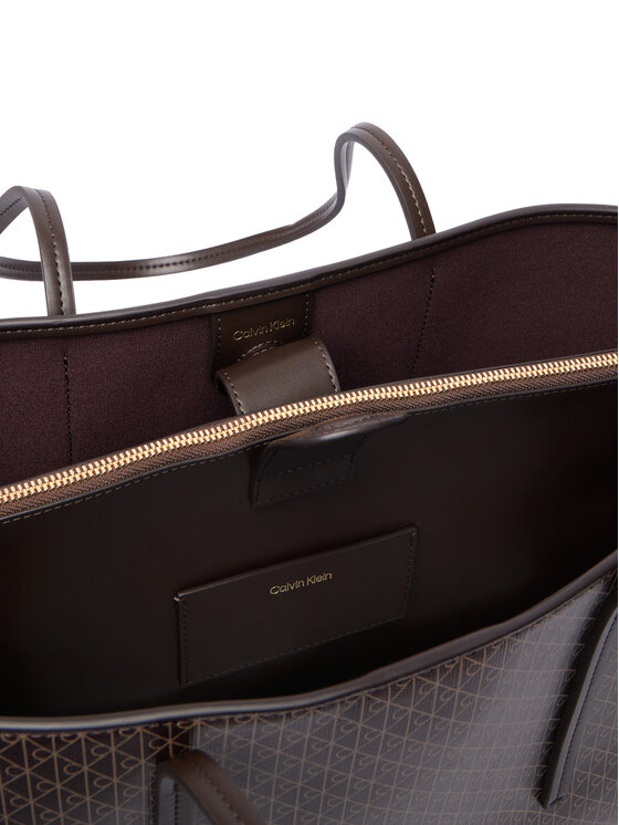 Calvin Klein Calvin Klein Borsetta Emblem Aop Medium Work Tote LV04F3786G Marrone scuro