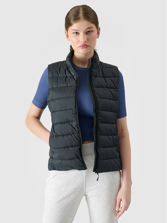 4F 4F Kamizelka BASIC+ Czarny Slim Fit