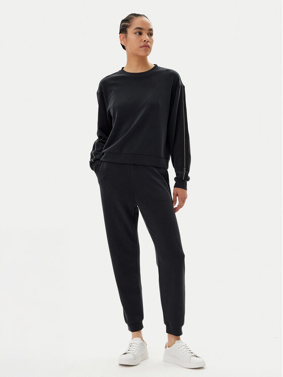 EA7 Emporio Armani Tepláková súprava 7W000121 AF12643 UC001 Čierna Regular Fit