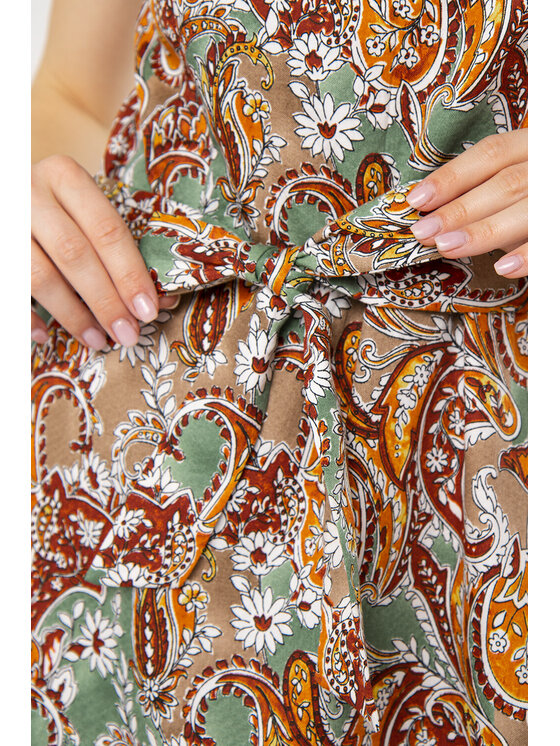 QUIOSQUE QUIOSQUE Každodenné šaty INDONE DRESS Hnedá Regular Fit