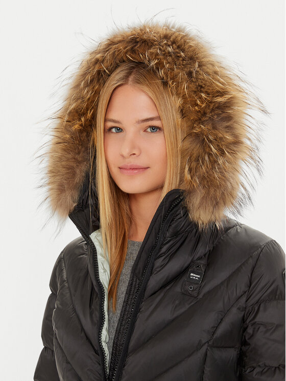 Blauer Blauer Pehelykabát 24WBLDC03051 006047 Fekete Regular Fit